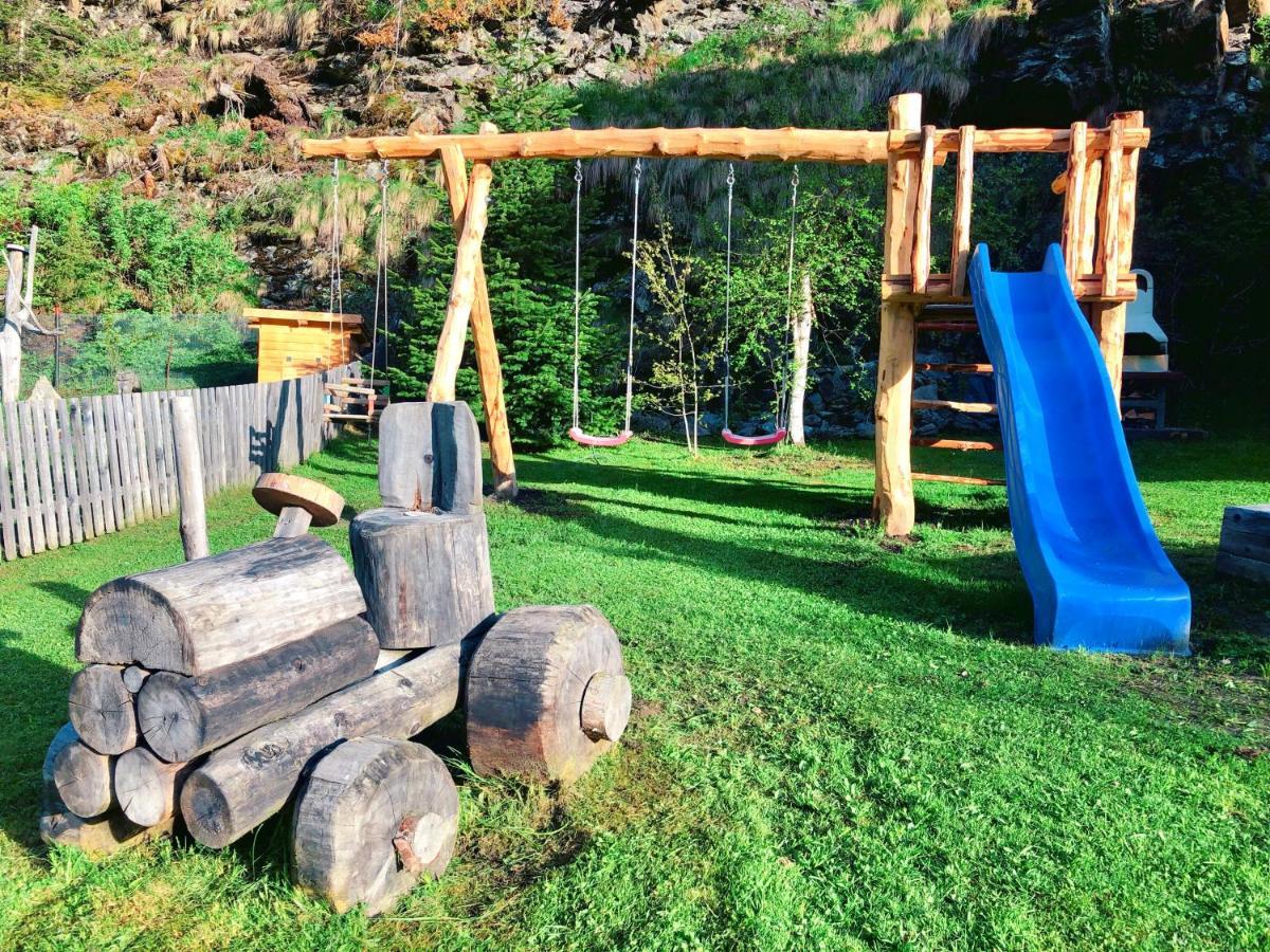 Ferienwohnung Urlaub auf dem Feichterhof Rein in Taufers Exterior foto